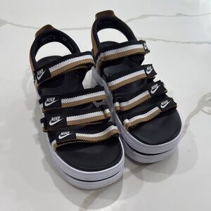 Nike Icon Sandal Women’s Size 8 Black and Tan